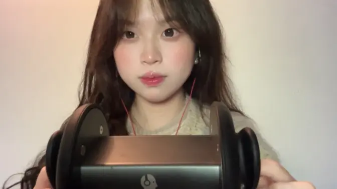 椰椰拿铁刮擦舌头