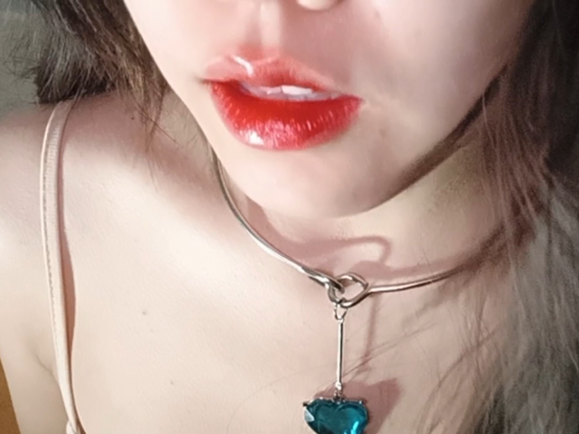 白喵助眠口水画画 白衬衣制服爱发电